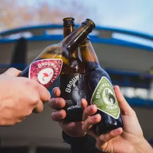 La fábrica de cerveza 't IJ adquiere 't Blauwe Theehuis