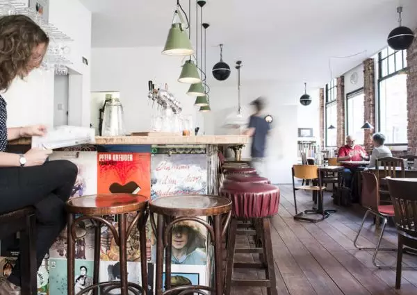 Restaurant Fijnkost opens new location in West