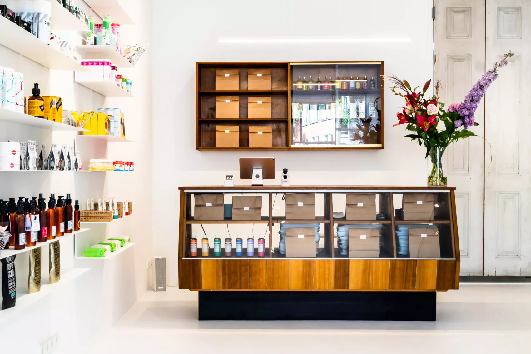 Cosmetic drug store CODA opened in the Pijp area